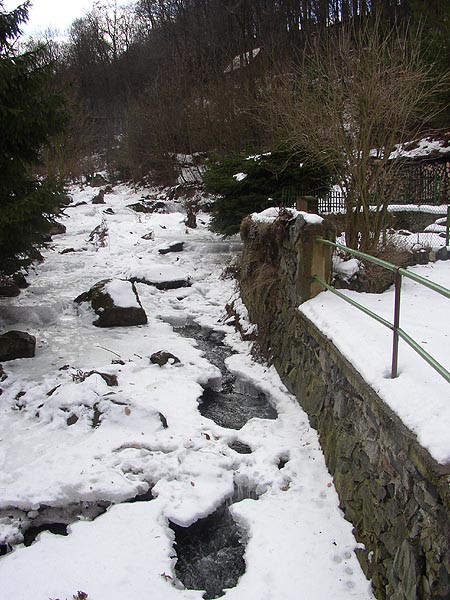 Bojovsk potok v zim