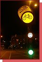 Ve vtin evropskch zem je svteln upozornn na ken provozu cyklist naprosto bn (Nmecko: Rostock)   