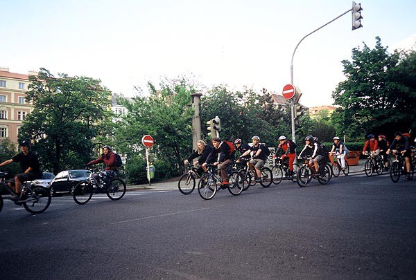 Praha, manifestan cyklojzda, 19.5.2005