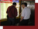 esk informace pro cestujc v metru cizincm pli nepomohou