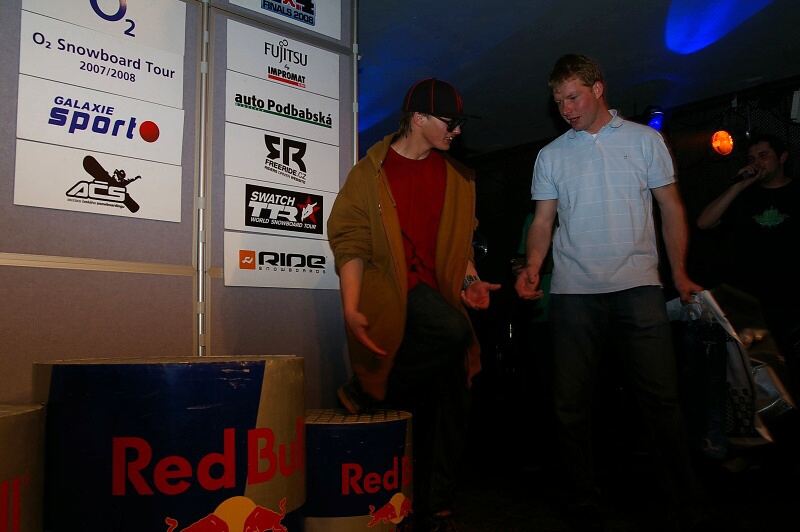 Closing party 4x4 freestyle snowboarding 2008