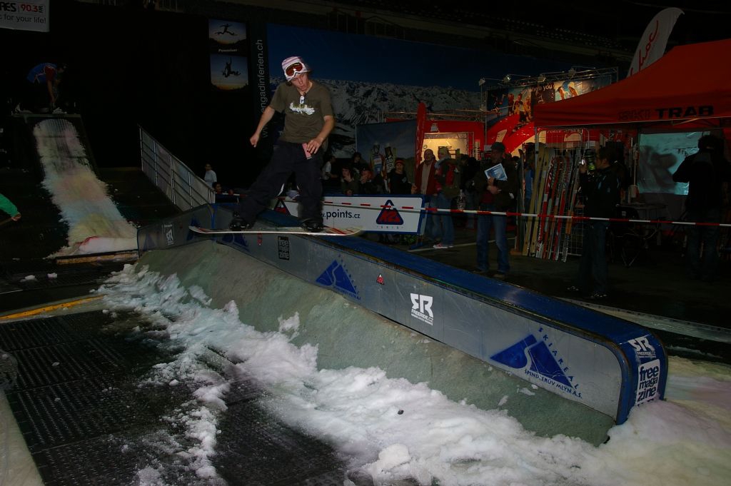 Snowboardov mda 2006