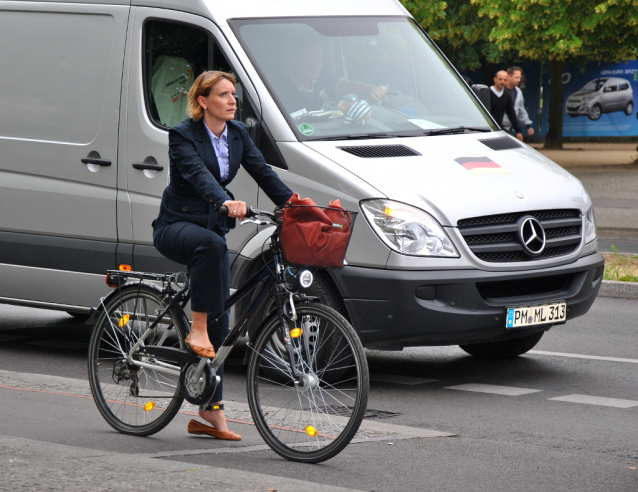 Čeští úředníci zažili cyklistickou dopravu v Německu