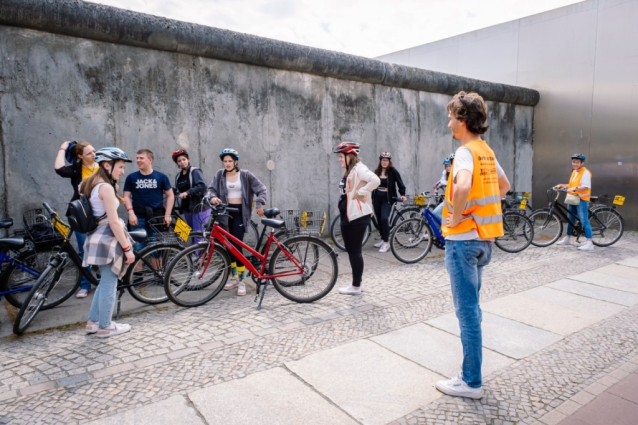 Berlin Wall Bike Tour aneb na kole po Berlínské zdi