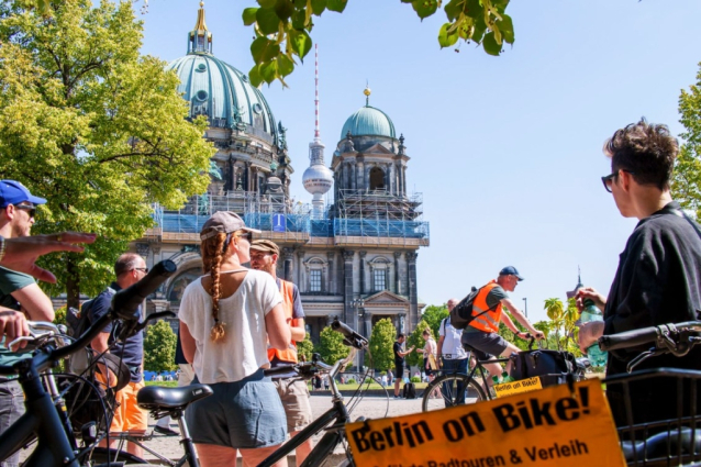 Berlin Wall Bike Tour aneb na kole po Berlínské zdi