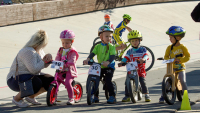Cyklistické závody na Třebešíně pro děti i dospělé 