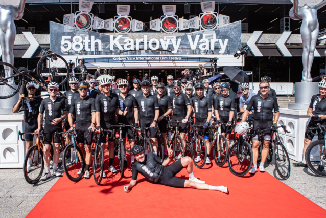 Cyklojízda z Prahy do Karlových Varů jako pocta tradičnímu závodu