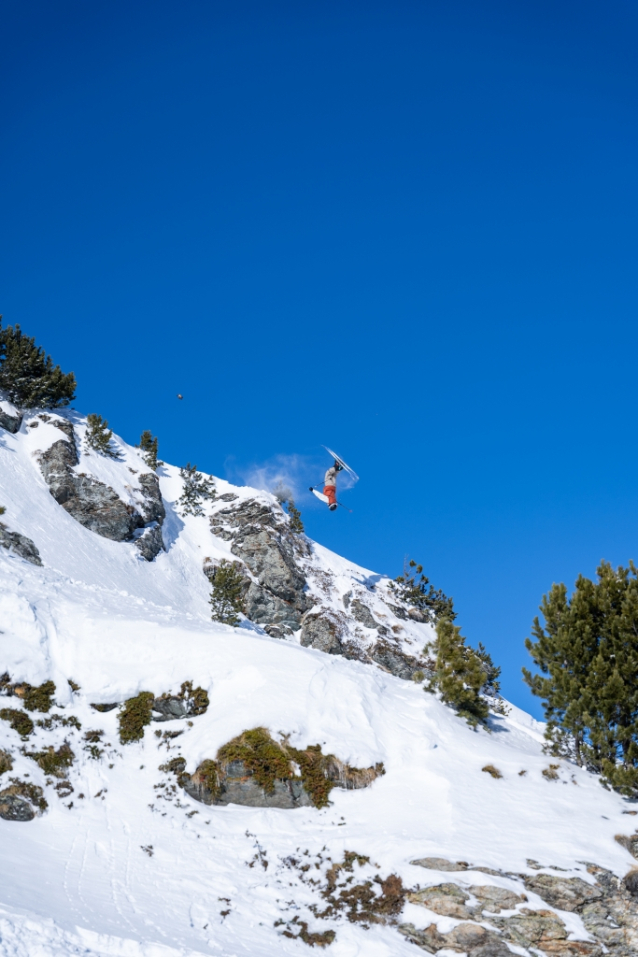 Nendaz Backcountry Invitational: a symphony of powder and spectacular tricks from the best athletes on the freeride and freestyle scene