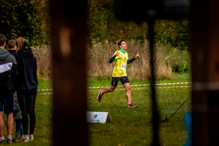 Přes tolik bláta jsme ještě neběželi, těšili se v záři podzimního slunce na Česko-německém půlmaratonu v Nemanicích