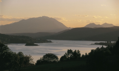 Dva Slováci se utopili v Attersee Dva Slováci se utopili v Attersee