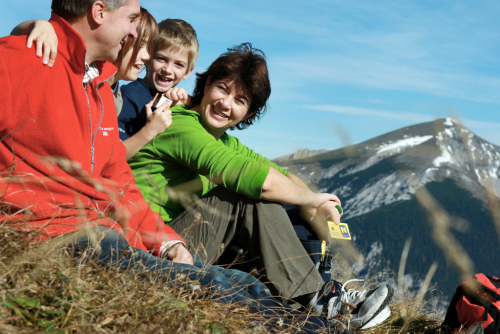 Tauern-Höhenweg. Turistika ve Štýrsku. Tauern-Höhenweg. Turistika ve Štýrsku.