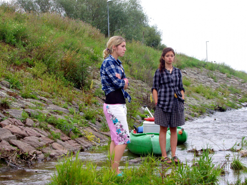 Děvčata na Hronu. Děvčata na Hronu.