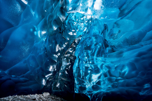 Ledové jeskyně na Islandu / Ice Caves Iceland. Ledové jeskyně na Islandu / Ice Caves Iceland.