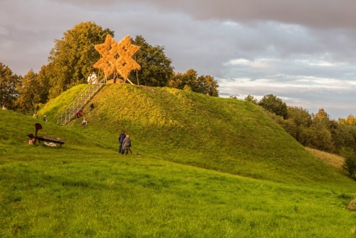 Kaišiadorys maisiejunu mound. Litva /Lithuania.