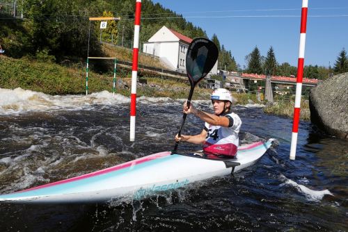 Lipno, vodní slalom.