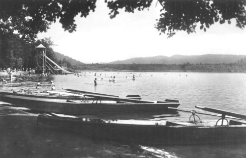 Hamr na Jezeře, koupaliště 1952. Hamr na Jezeře.
